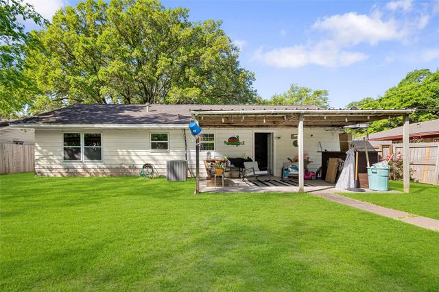1413 Andrea, Bay City, TX 77414
