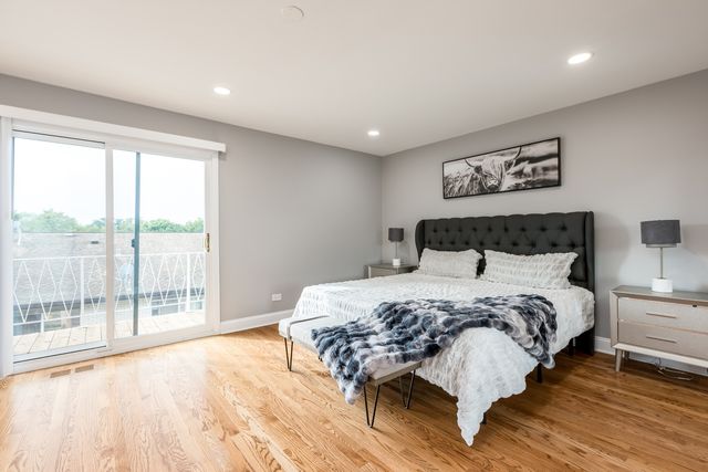 9255 W Ballard Road, Des Plaines, IL 60016