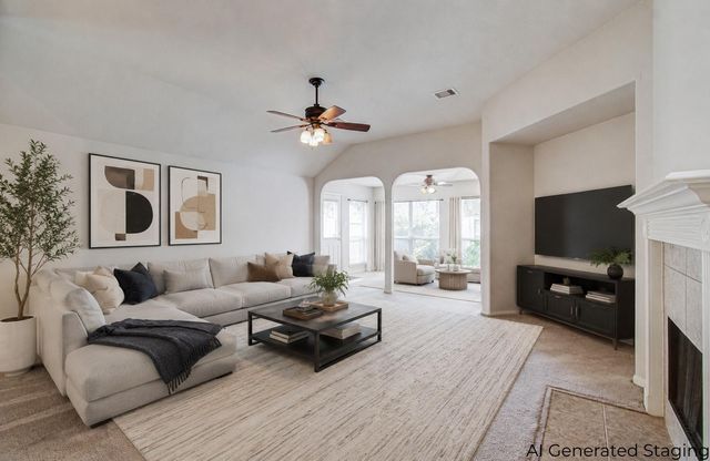 10004 Chestnut Creek Way, Pearland, TX 77584