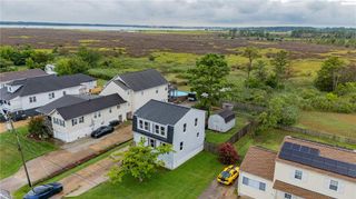 196 Messick RD, Poquoson, VA 23662