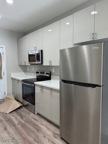 1060 Hall Avenue, Pahrump, NV 89048