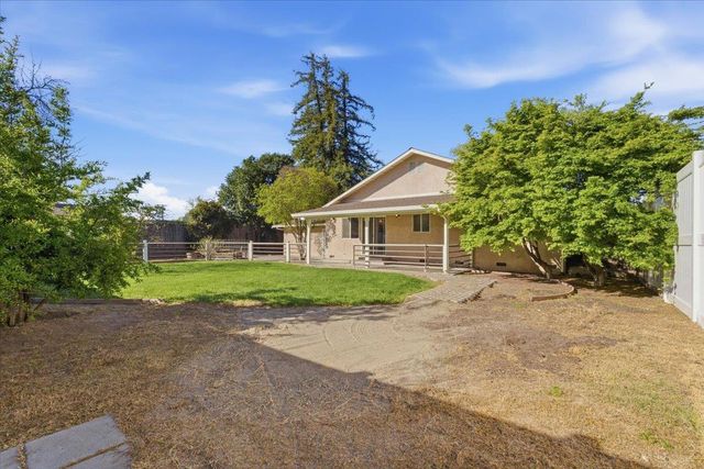 1238 Fiori Ave, Modesto, CA 95350