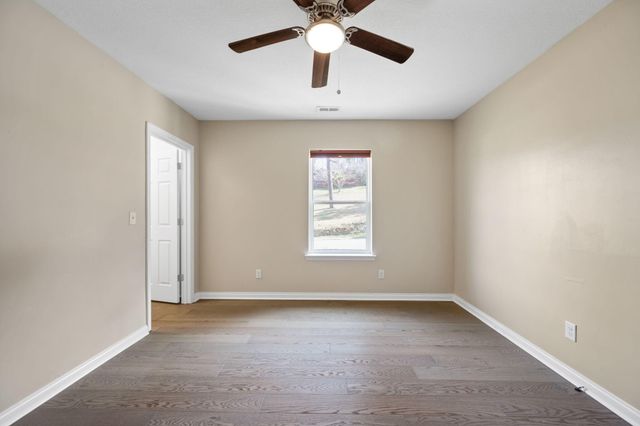 119 Hogan Road, Rossville, GA 30741