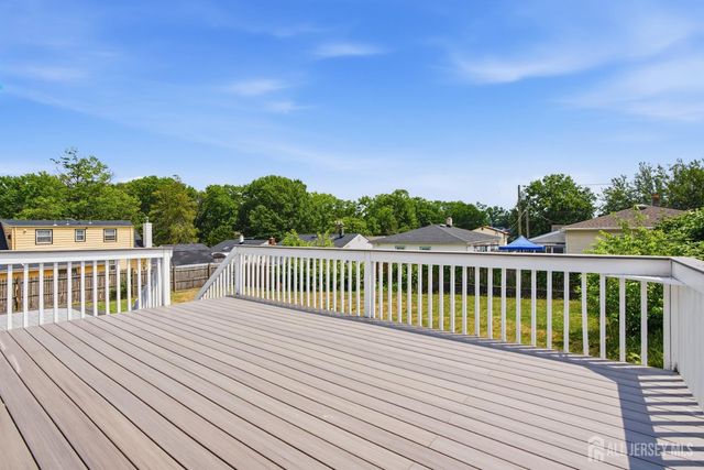 264 E George Place E, Iselin, NJ 08830