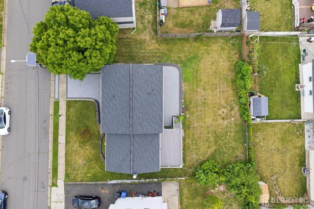 264 E George Place E, Iselin, NJ 08830