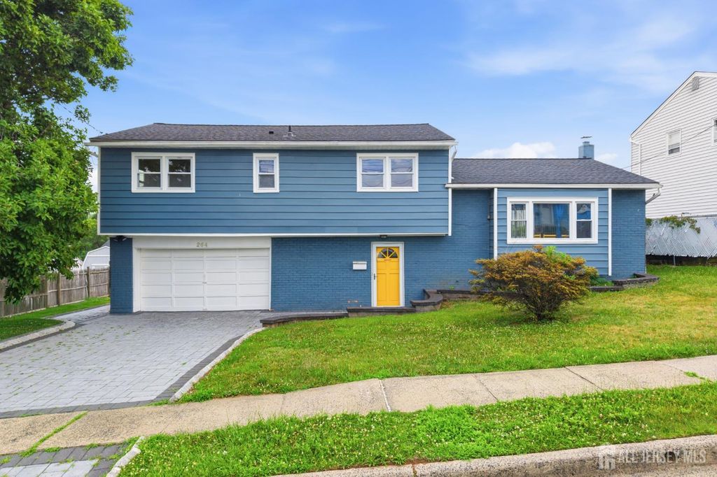 264 E George Place E, Iselin, NJ 08830