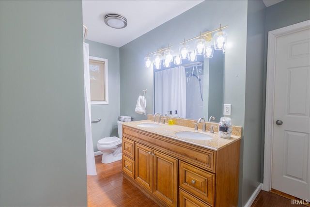 2399 Libbert Road, Newburgh, IN 47630