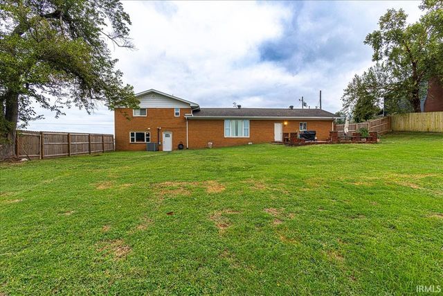 2399 Libbert Road, Newburgh, IN 47630