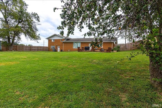 2399 Libbert Road, Newburgh, IN 47630