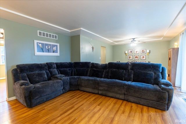 2399 Libbert Road, Newburgh, IN 47630