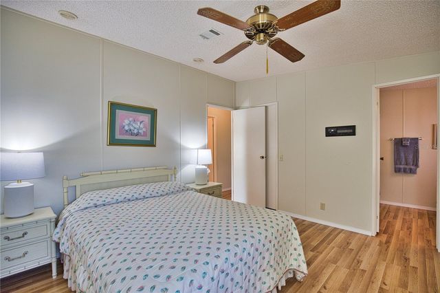 424 TARDE LOGO CIRCLE, North Port, FL 34287