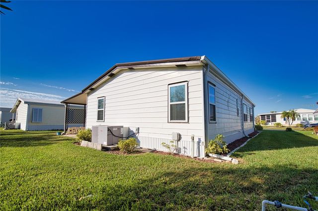 424 TARDE LOGO CIRCLE, North Port, FL 34287