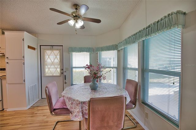 424 TARDE LOGO CIRCLE, North Port, FL 34287