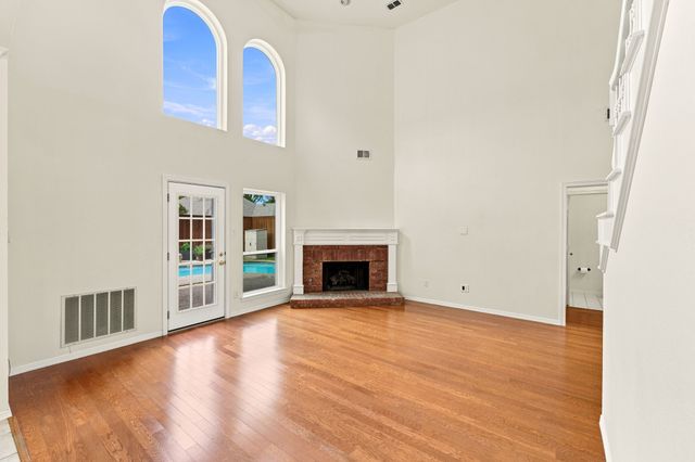 3105 Mcbee Drive, Plano, TX 75025