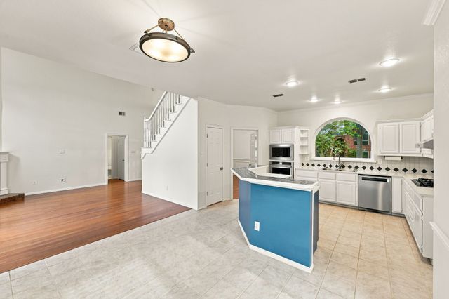 3105 Mcbee Drive, Plano, TX 75025