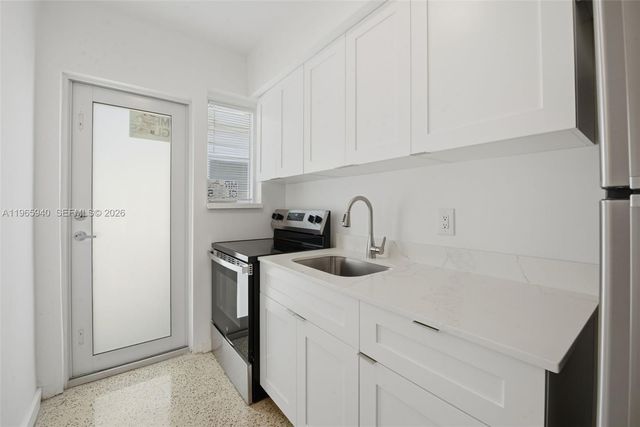 800 85th Street, Miami Beach, FL 33141