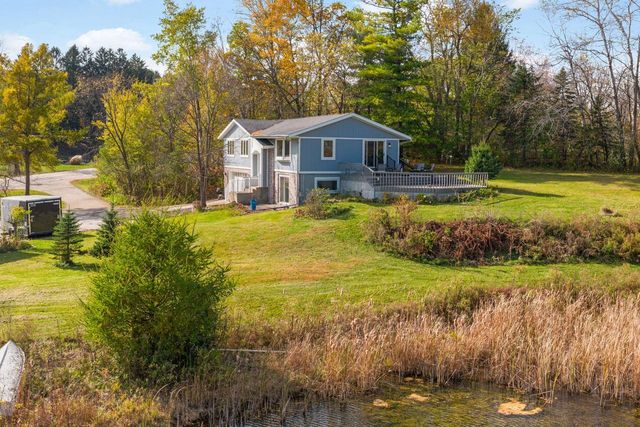 1814 County Highway H, Kewaskum, WI 53040