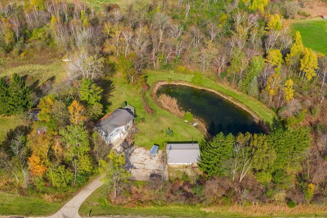 1814 County Highway H, Kewaskum, WI 53040