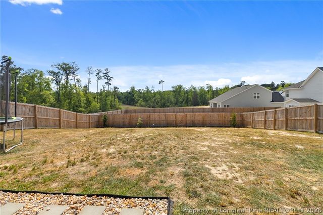 173 London Drive, Raeford, NC 28376