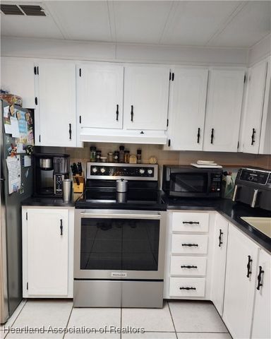 4004 BRIARIDGE Circle E, Sebring, FL 33870