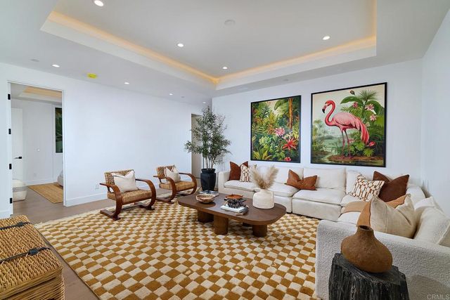228 N Helix, Solana Beach, CA 92075