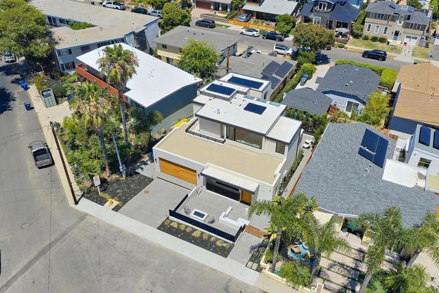 228 N Helix, Solana Beach, CA 92075