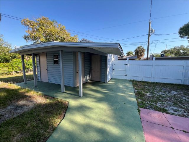 4754 1ST AVENUE N, St Petersburg, FL 33713