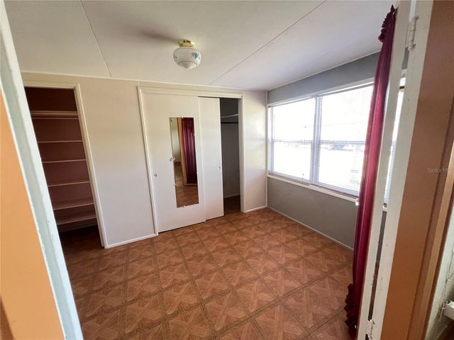 4754 1ST AVENUE N, St Petersburg, FL 33713