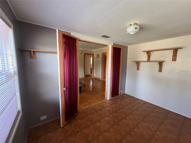 4754 1ST AVENUE N, St Petersburg, FL 33713