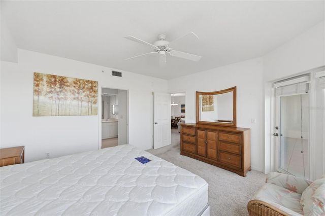 1200 COUNTRY CLUB DRIVE 1404, Largo, FL 33771