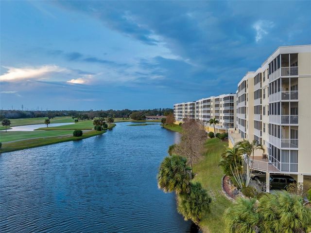 1200 COUNTRY CLUB DRIVE 1404, Largo, FL 33771