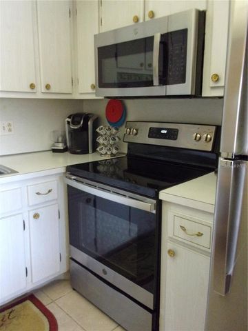 8525 111TH STREET 308, Seminole, FL 33772