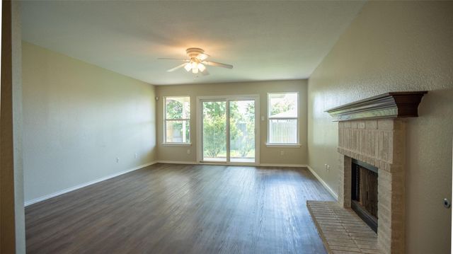 3817 Haleys WAY, Round Rock, TX 78665