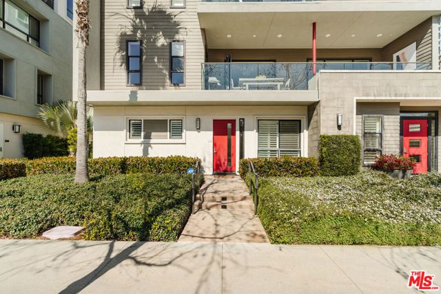 12765 Bluff Creek Drive 1, Los Angeles, CA 90094