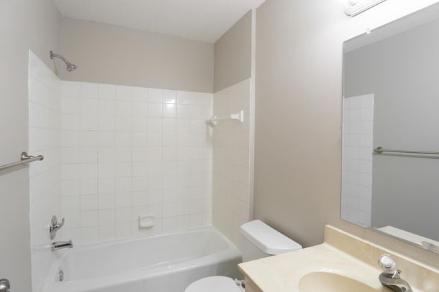 5245 Clayton Drive, Maple Plain, MN 55359