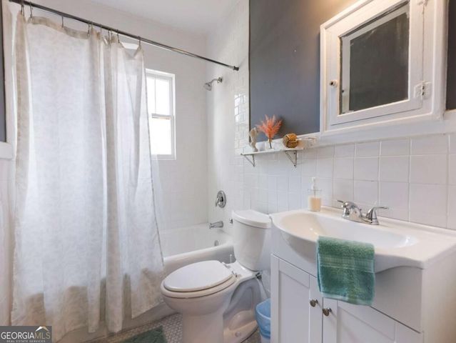 1391 Jefferson Avenue, East Point, GA 30344