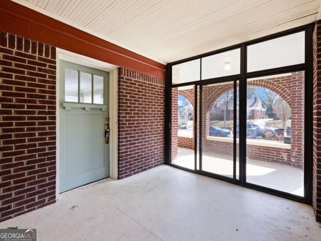 1391 Jefferson Avenue, East Point, GA 30344