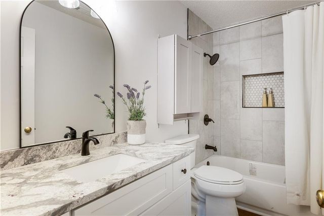 5050 Bankside Way, Peachtree Corners, GA 30092