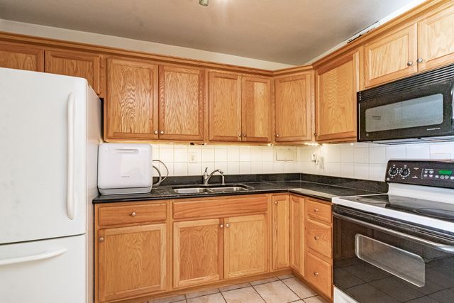 900 N LAKE SHORE Drive 1608, Chicago, IL 60611