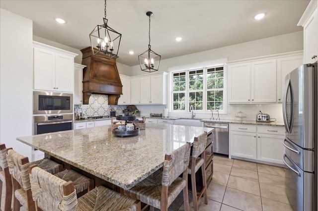 2782 Rock Hill Road, Aubrey, TX 76227