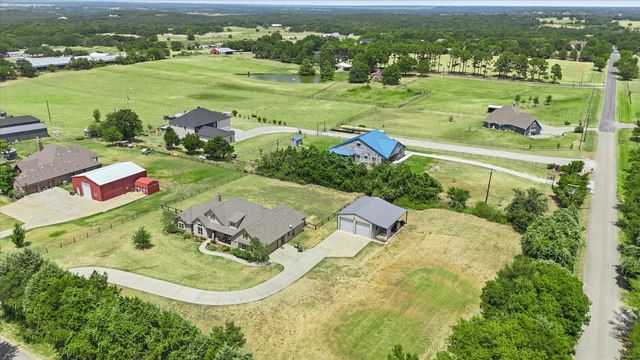 2782 Rock Hill Road, Aubrey, TX 76227