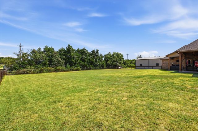 2782 Rock Hill Road, Aubrey, TX 76227