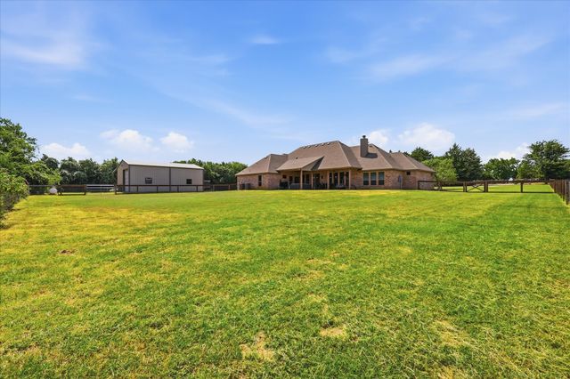 2782 Rock Hill Road, Aubrey, TX 76227