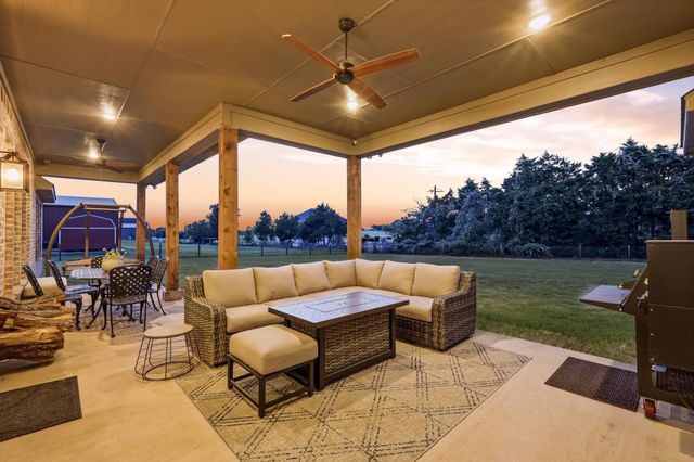 2782 Rock Hill Road, Aubrey, TX 76227