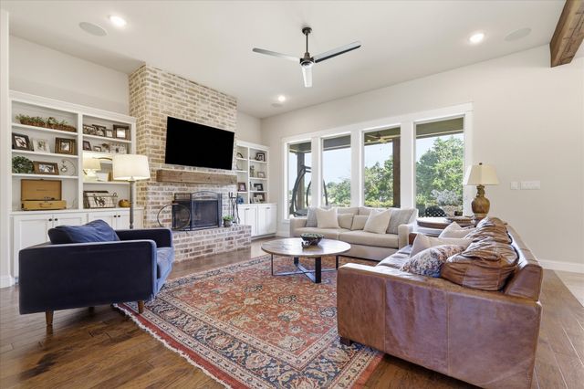 2782 Rock Hill Road, Aubrey, TX 76227