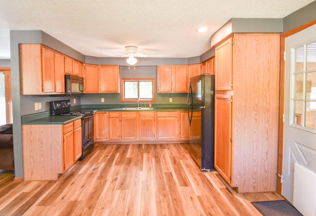 677 Tuttle Road, Union City, MI 49094