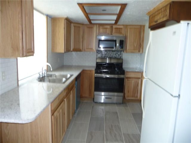 4917 S Karen Street, Del City, OK 73135
