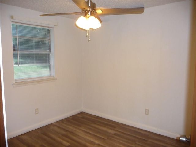 4917 S Karen Street, Del City, OK 73135