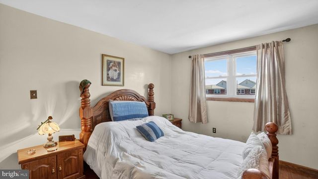 7836 KAVANAGH, Dundalk, MD 21222