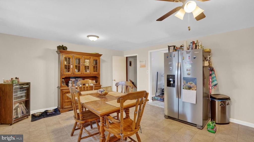Image 14 of property listing at 7836 KAVANAGH, Dundalk, MD 21222